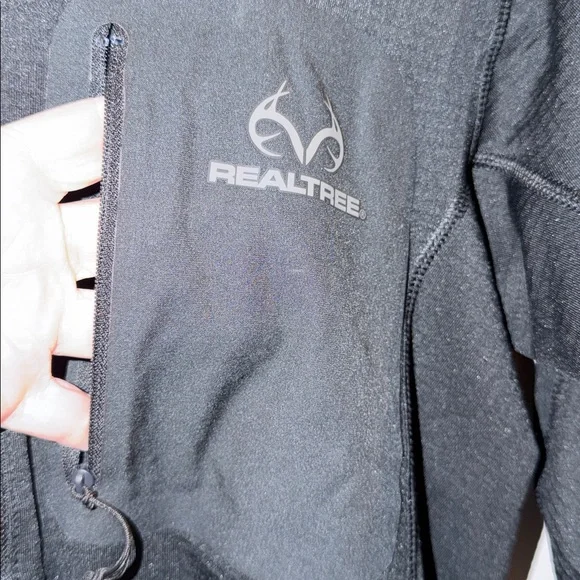 RealTree pull over - Picture 2 of 3